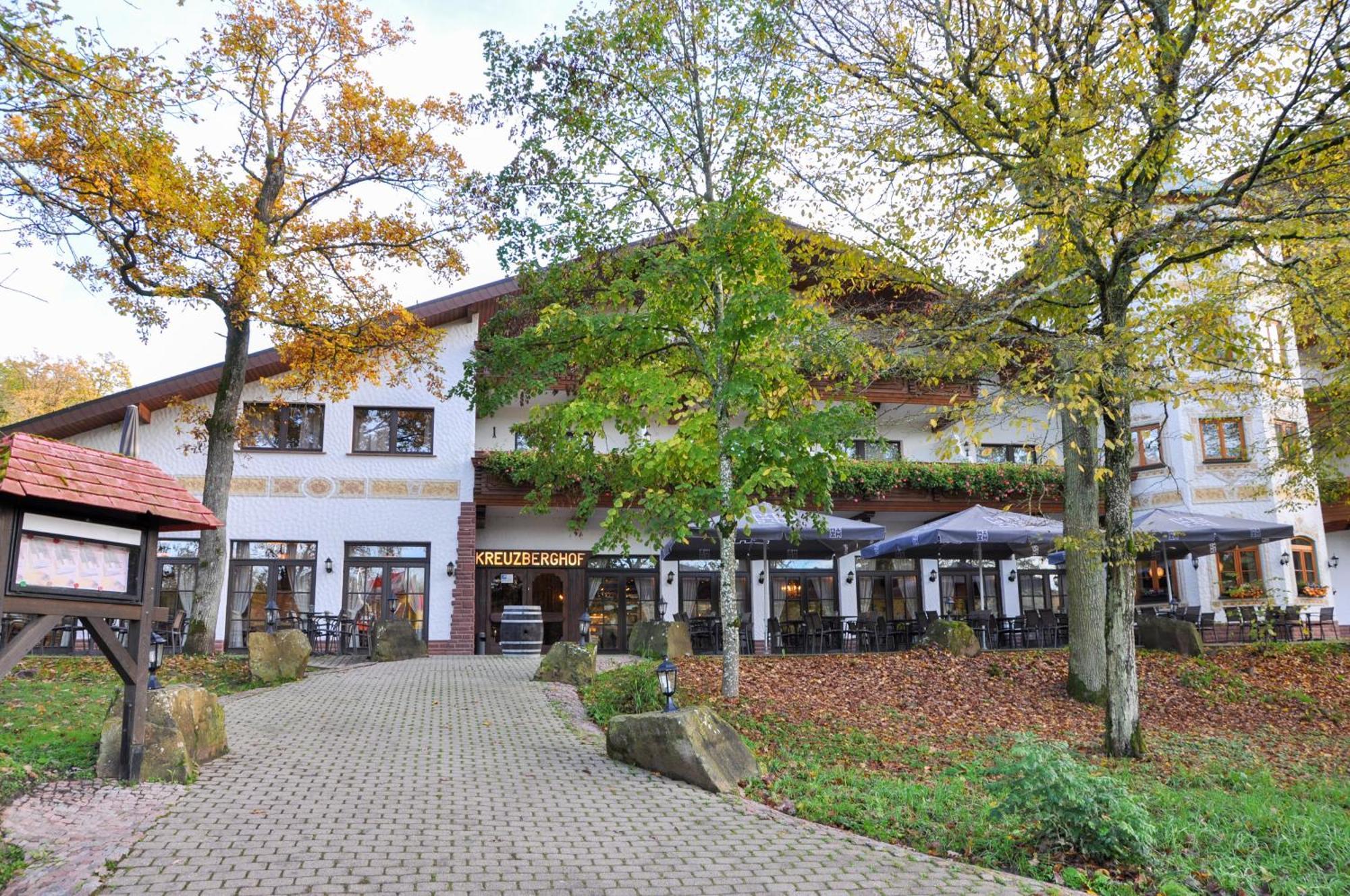 Hotel-Restaurant Kreuzberghof Tagungs- Und Veranstaltungshotel Tiefenbach (Heilbronn) Exterior foto