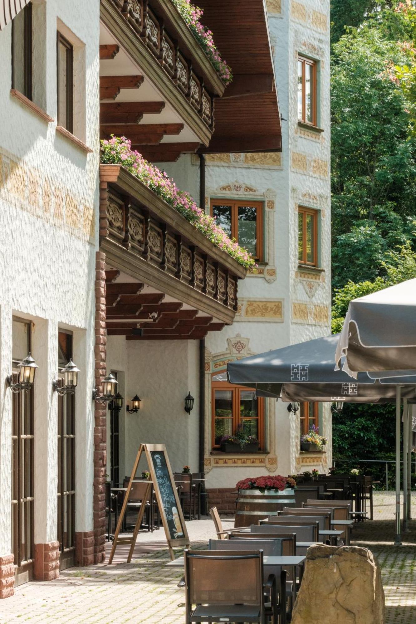 Hotel-Restaurant Kreuzberghof Tagungs- Und Veranstaltungshotel Tiefenbach (Heilbronn) Exterior foto